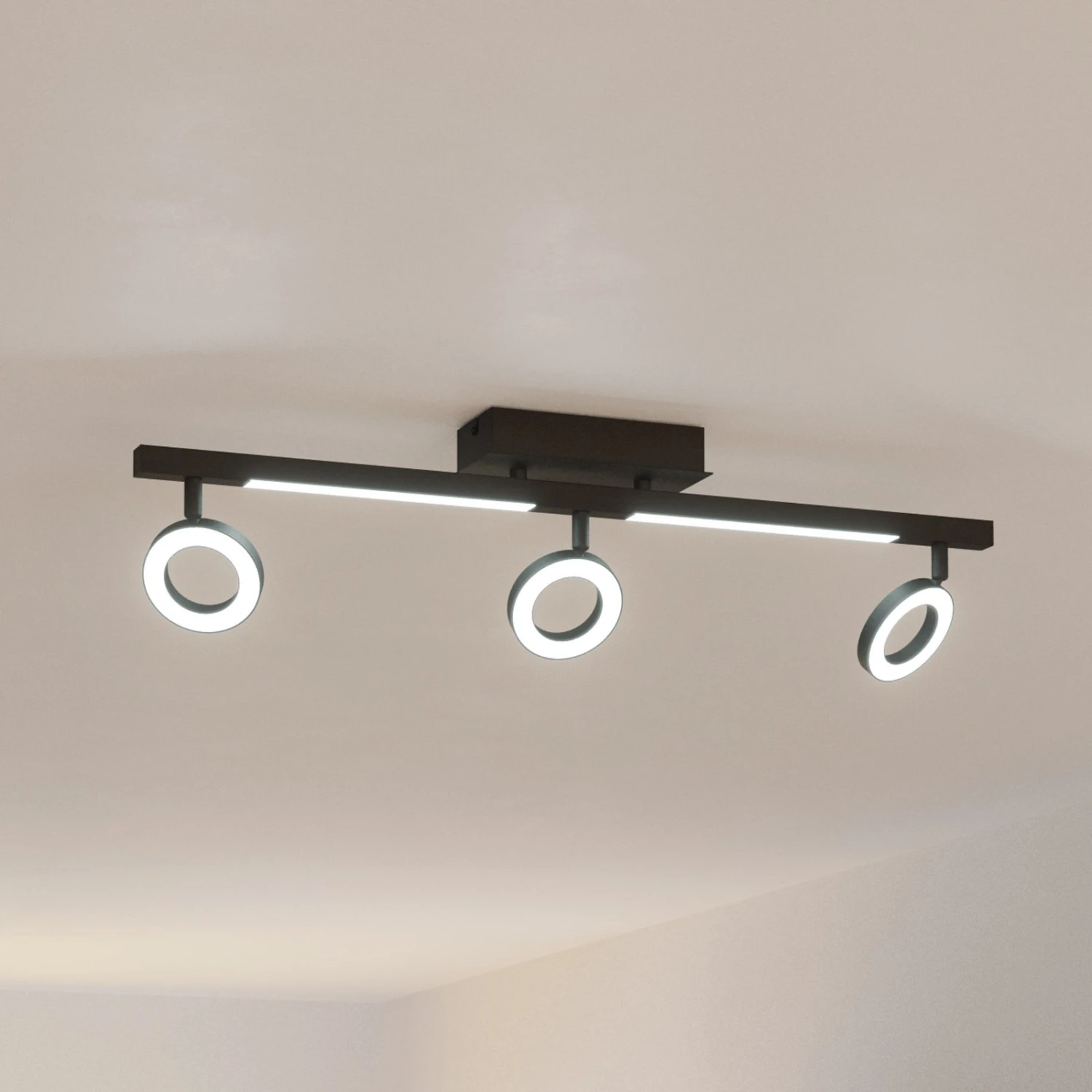 EGLO Spot Plafond LED Cardillio 2 Noir, Trois Anneaux 3 EGLO Spot Plafond LED Cardillio 2 Noir, Trois Anneaux