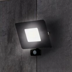 EGLO Spot D'extérieur LED Faedo 3 Capteur, Noir, 50 W
