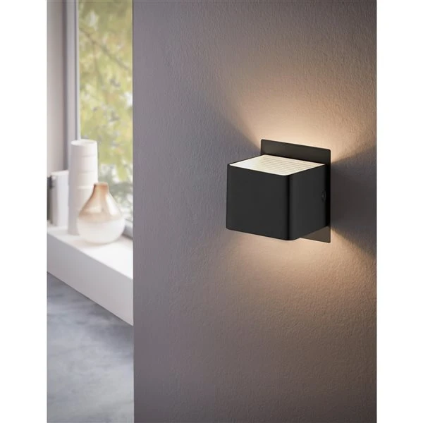 Applique Murale Moderne Et Contemporaine à 1 lumière DEL Sania 3 Par Eglo De 4,75 po, Noir Mat 5 Applique Murale Moderne Et Contemporaine à 1 lumière DEL Sania 3 Par Eglo De 4,75 po, Noir Mat – Image 3